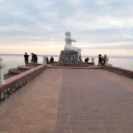 cambodge kep statue mer